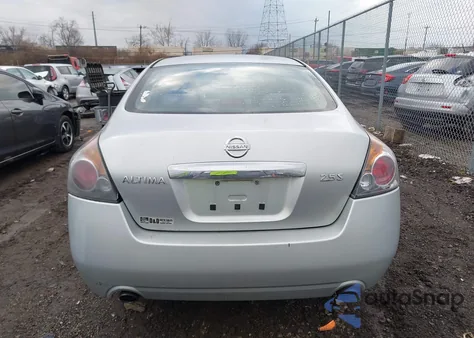 2010 Nissan Altima 2.5 S из США, поврежденный, VIN 1N4AL2AP4AC152422